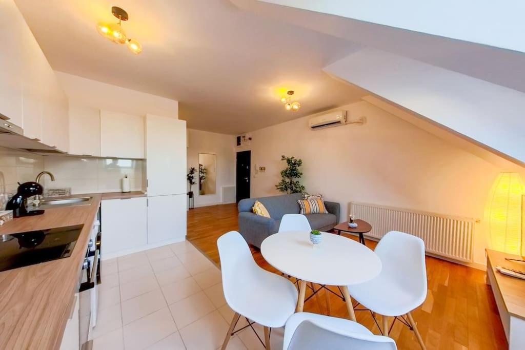 Dd Apartament
